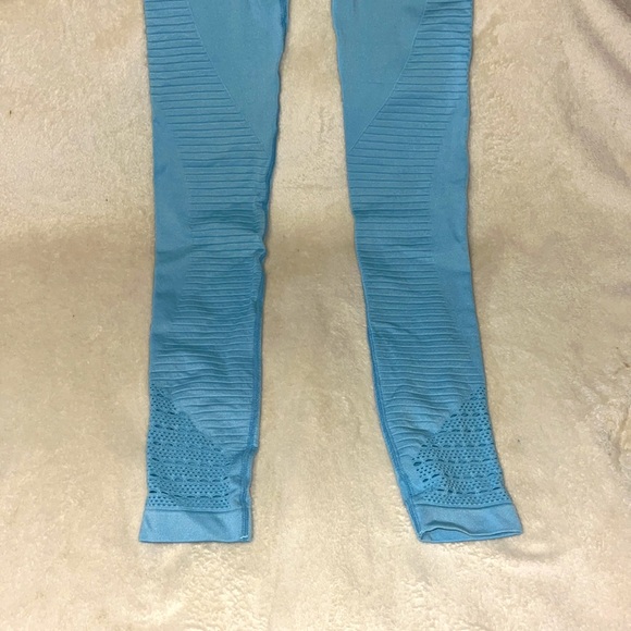 Blue Size small gymshark leggings - Picture 5 of 5